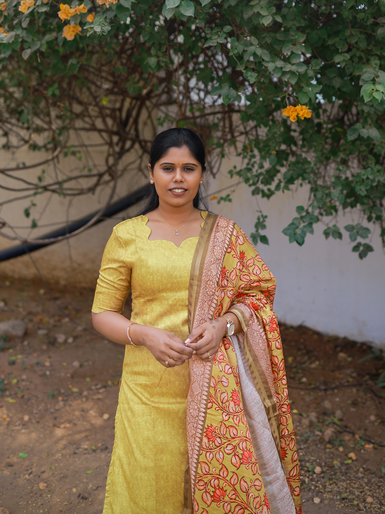Yellow muslin Top & Dupatta Set