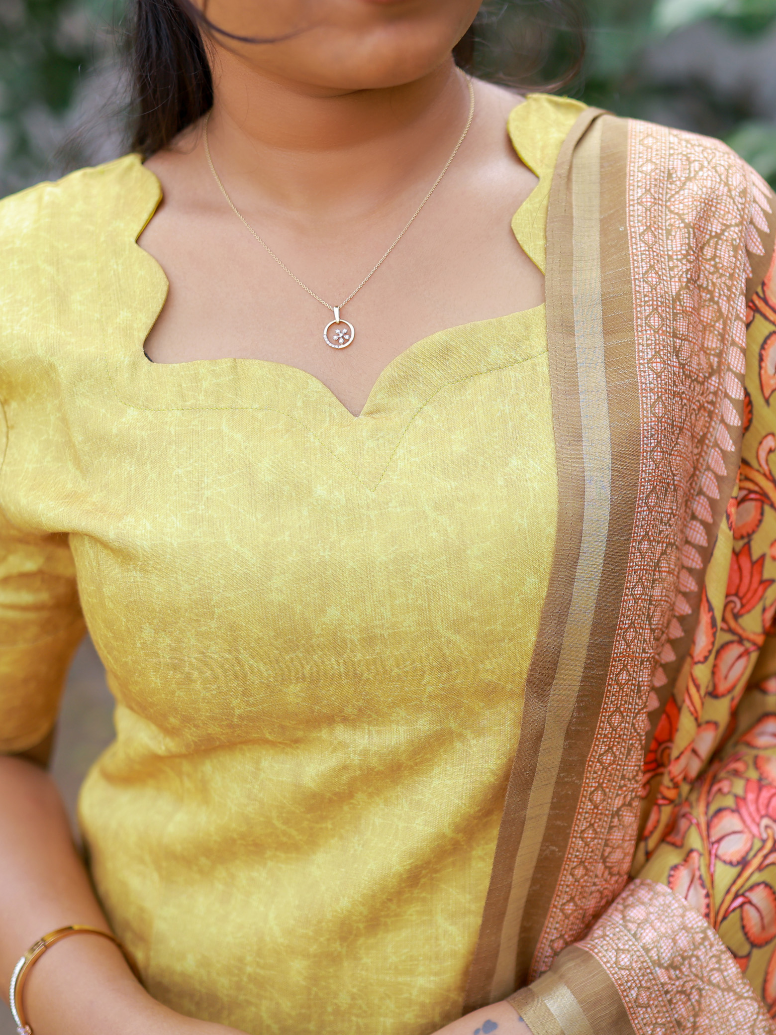 Yellow muslin Top & Dupatta Set - Image 5