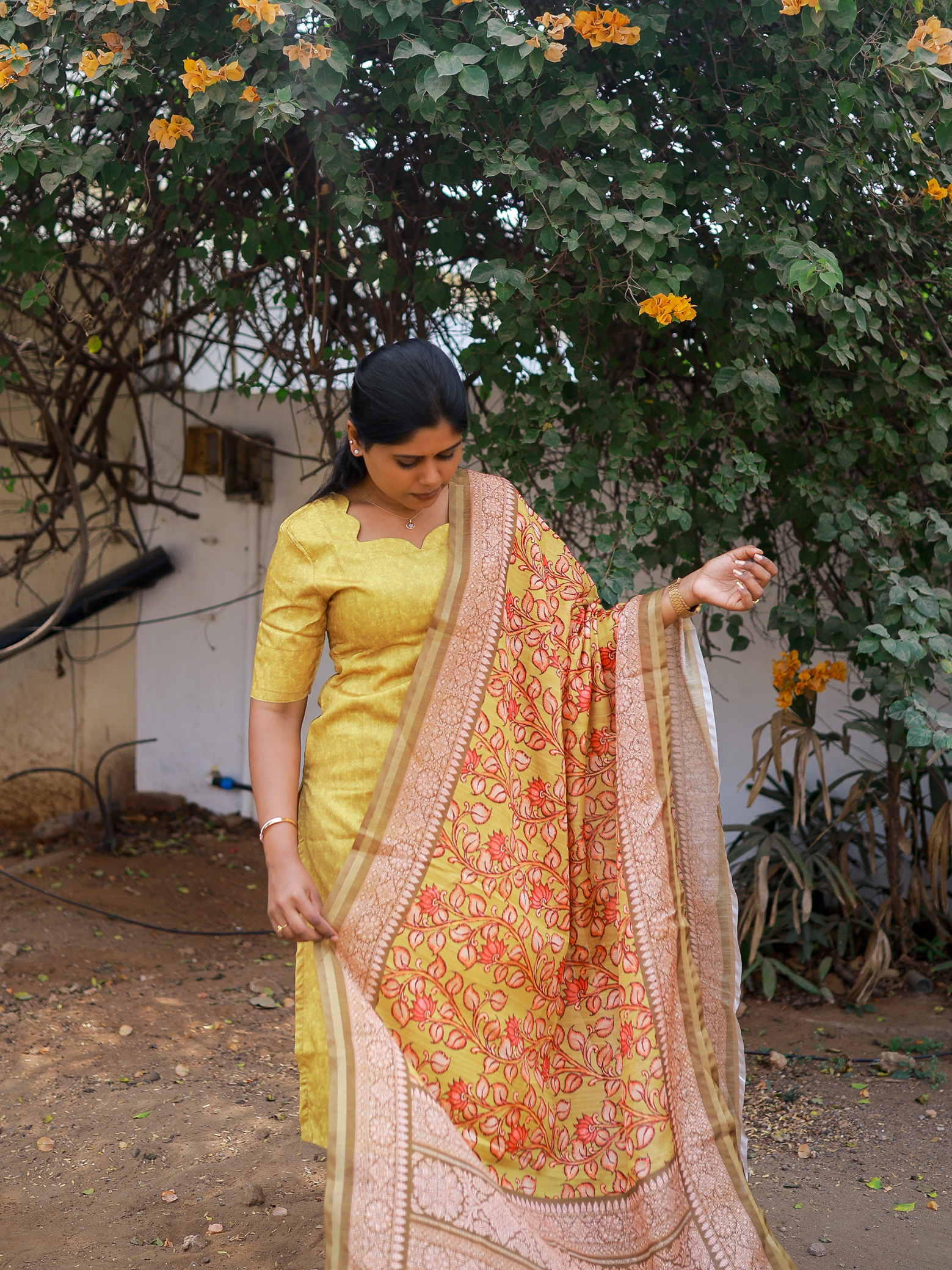 Yellow muslin Top & Dupatta Set - Image 4